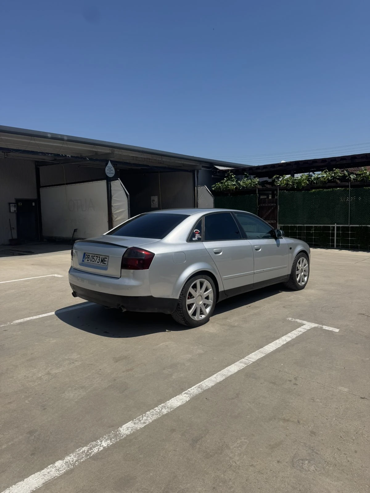 Audi A4 1.8 T, снимка 4 - Автомобили и джипове - 54866121