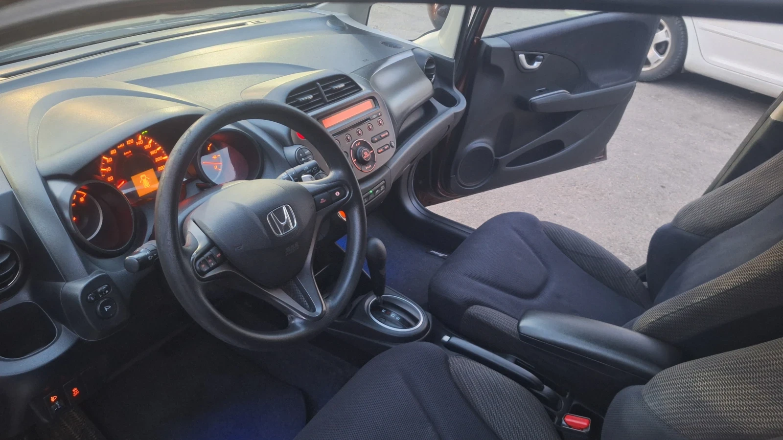 Honda Jazz 1.4  ��������� | Mobile.bg � ����������� 4