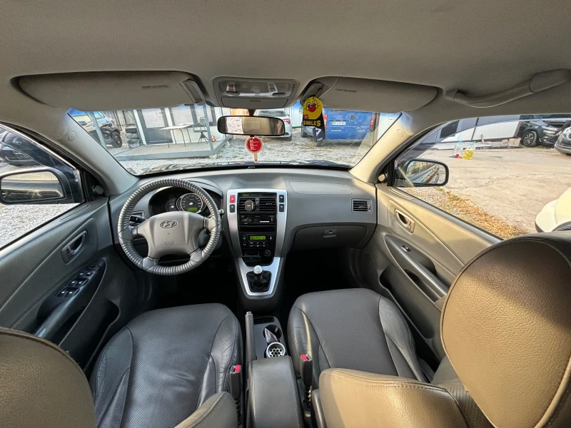 Hyundai Tucson, снимка 9 - Автомобили и джипове - 48031010