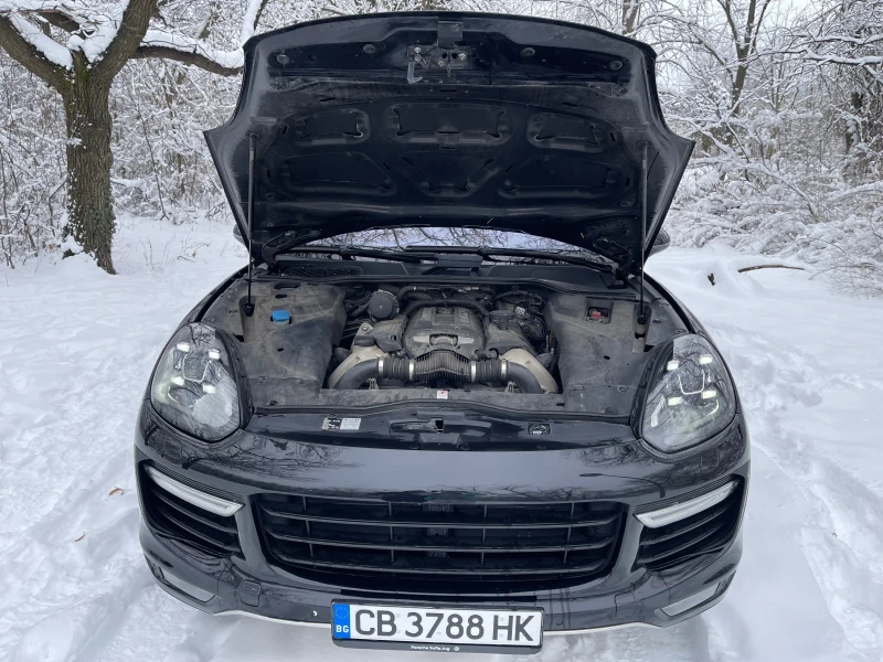 Porsche Cayenne TURBO, снимка 17 - Автомобили и джипове - 48657192