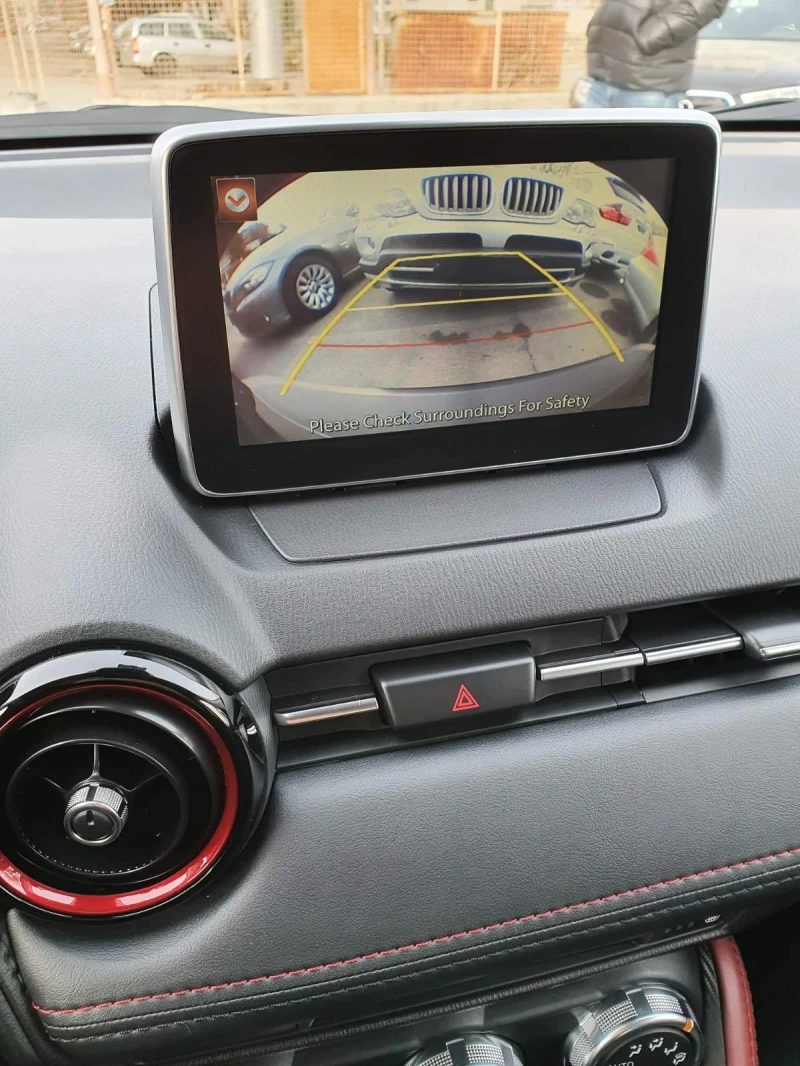 Mazda CX-3, снимка 11 - Автомобили и джипове - 52569529