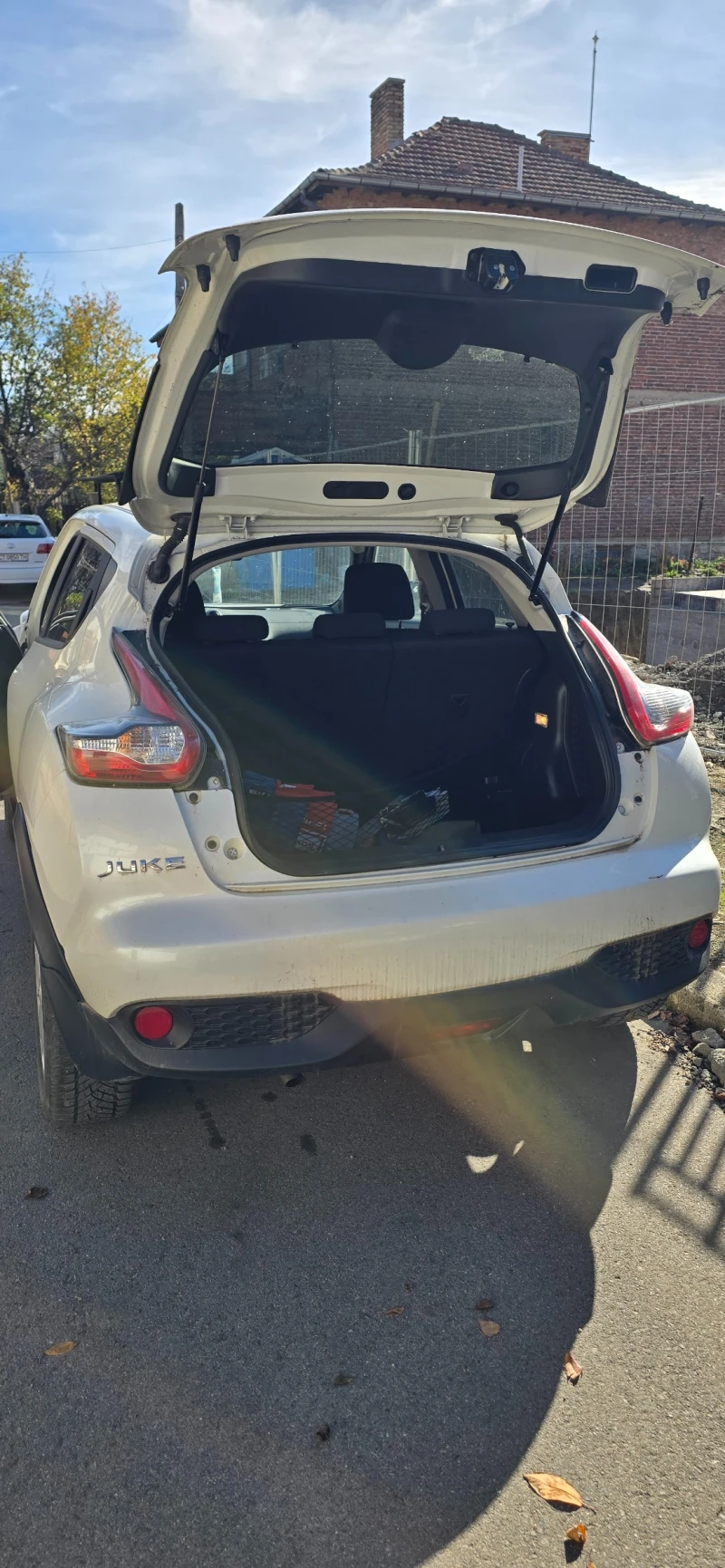 Nissan Juke, снимка 2 - Автомобили и джипове - 52620843