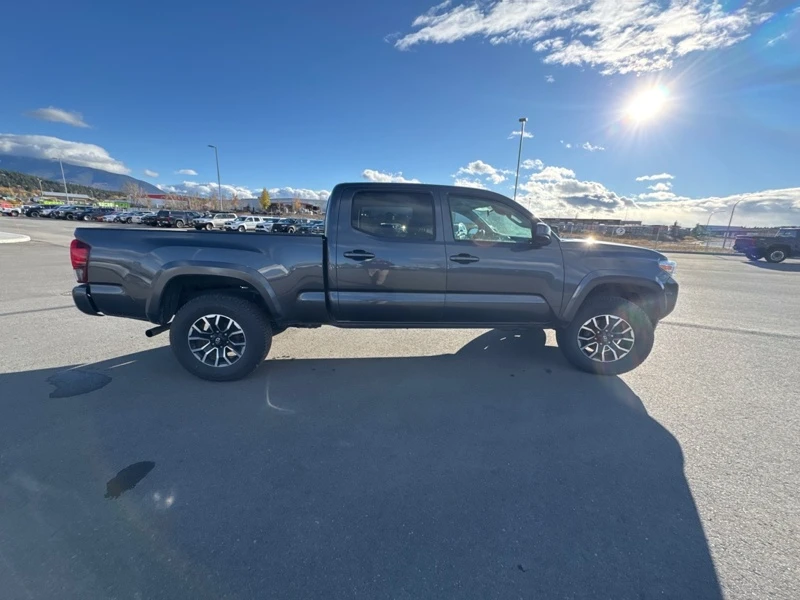 Toyota Tacoma * 4x4 Double Cab Auto * CARFAX * БЕЗ ПЪРВОНАЧАЛНА , снимка 3 - Автомобили и джипове - 53232072