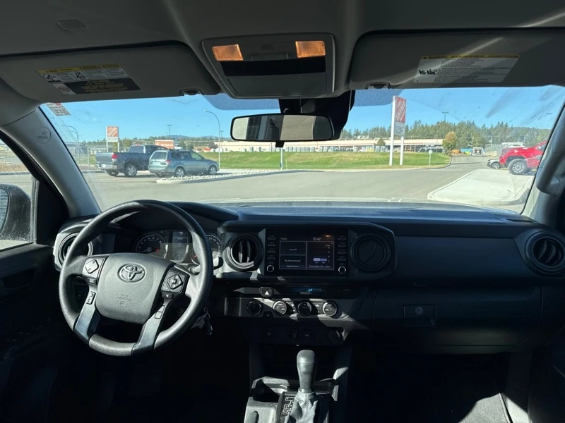 Toyota Tacoma * 4x4 Double Cab Auto * CARFAX * БЕЗ ПЪРВОНАЧАЛНА , снимка 8 - Автомобили и джипове - 53232072