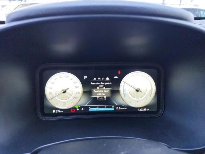 Hyundai Kona 64kWh* Facelift* Digital* Keyless* Подгрев, снимка 5 - Автомобили и джипове - 53870582