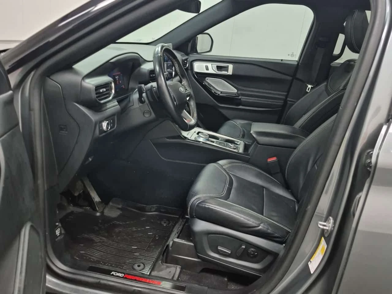 Ford Explorer * ST * CARFAX * 7-местен * Панорама * , снимка 9 - Автомобили и джипове - 53947058