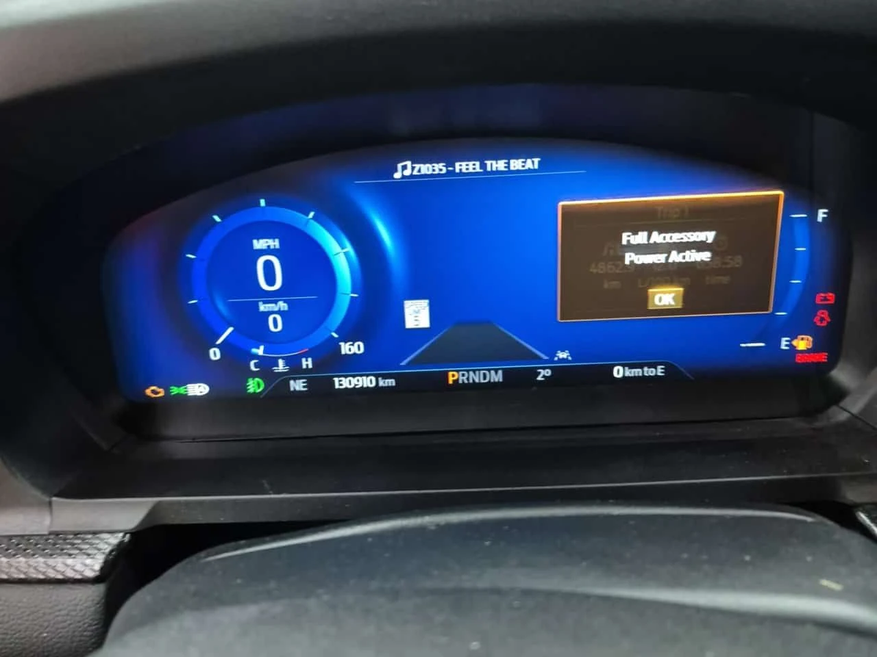 Ford Explorer * ST * CARFAX * 7-местен * Панорама * , снимка 7 - Автомобили и джипове - 53947058