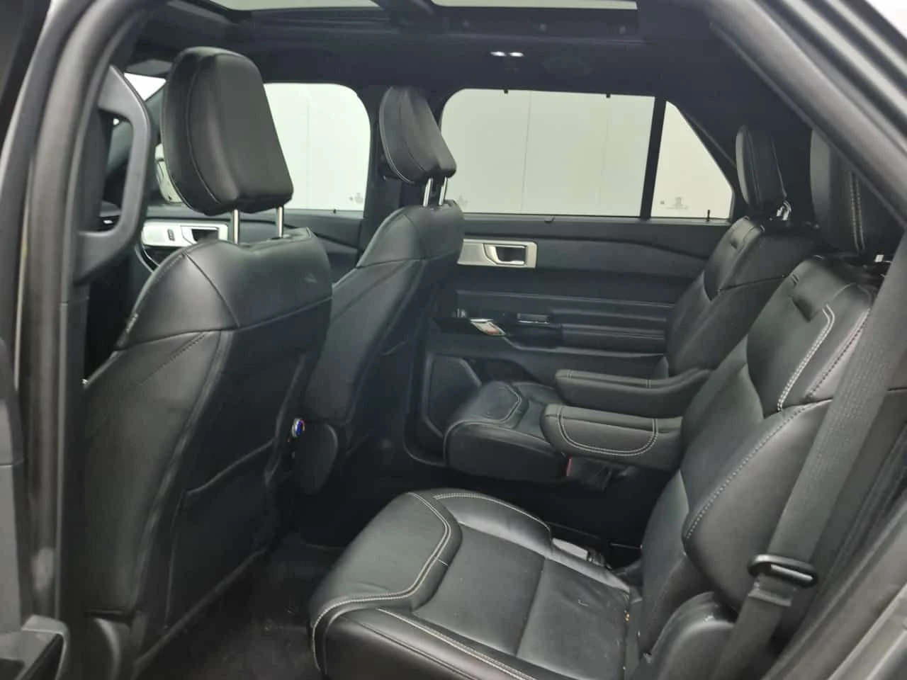 Ford Explorer * ST * CARFAX * 7-местен * Панорама * , снимка 10 - Автомобили и джипове - 53947058