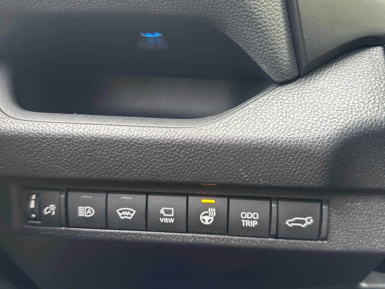 Toyota Rav4 Hybrid XSE / 360 / DISTRONIC / JBL /ВСИЧКИ ЕКСТРИ, снимка 16 - Автомобили и джипове - 54072374