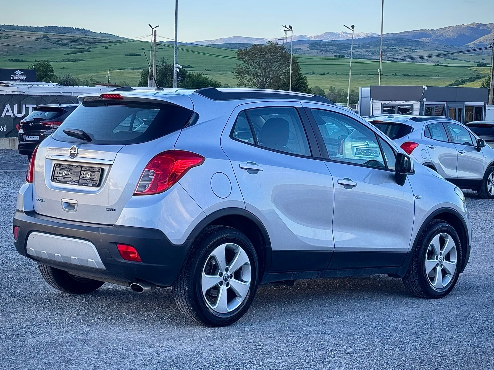 Opel Mokka EURO 6B Aвтоматик, снимка 4 - Автомобили и джипове - 54556582