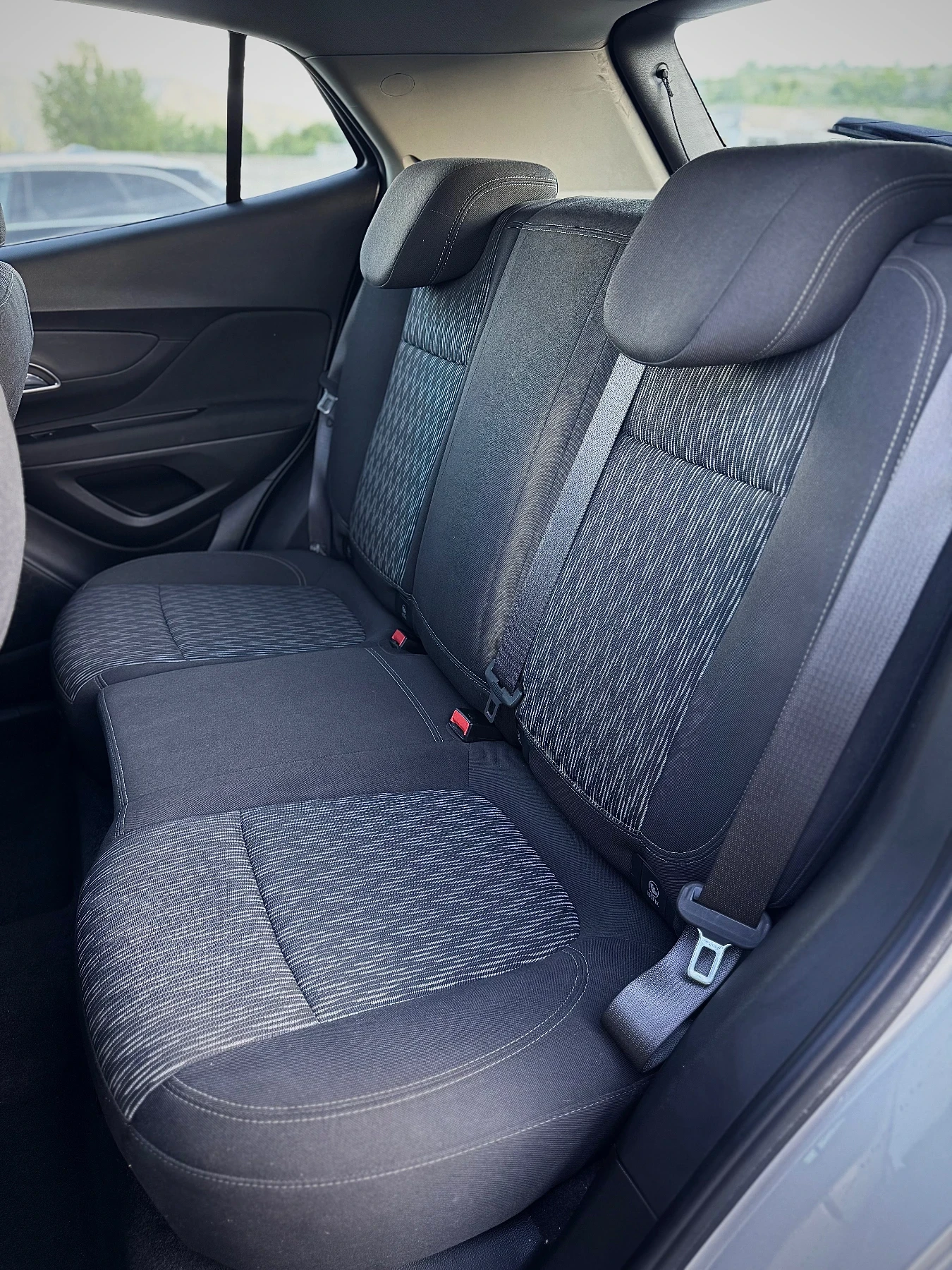 Opel Mokka EURO 6B Aвтоматик, снимка 14 - Автомобили и джипове - 54556582