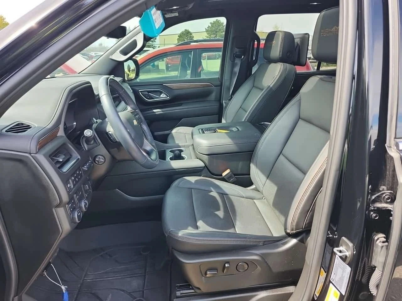 Chevrolet Tahoe High Country| ОТ ПРЕДСТАВИТЕЛСТВО| 2 КЛЮЧА| CARFAX, снимка 7 - Автомобили и джипове - 54594927