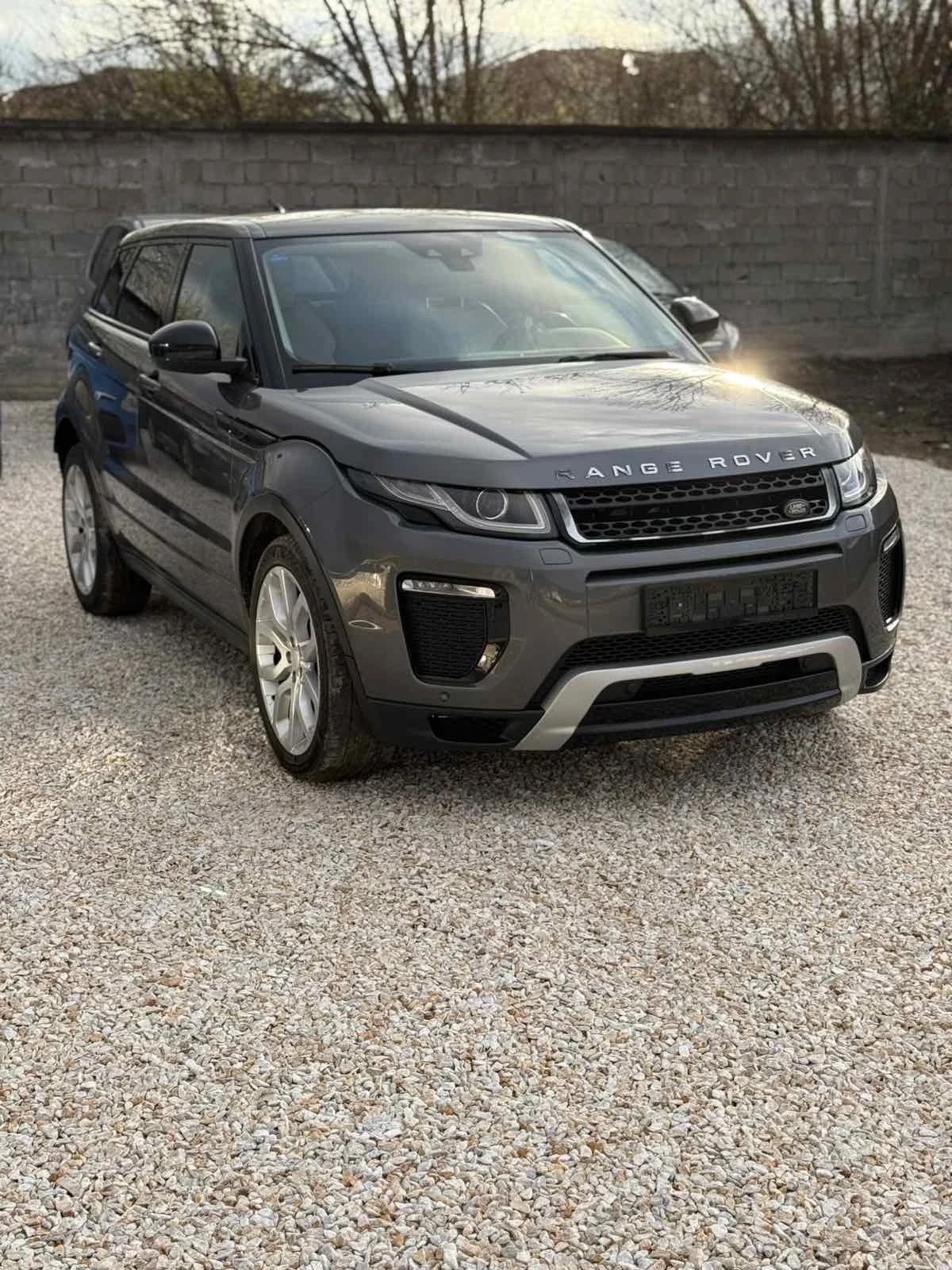 Land Rover Range Rover Evoque, снимка 3 - Автомобили и джипове - 54683034
