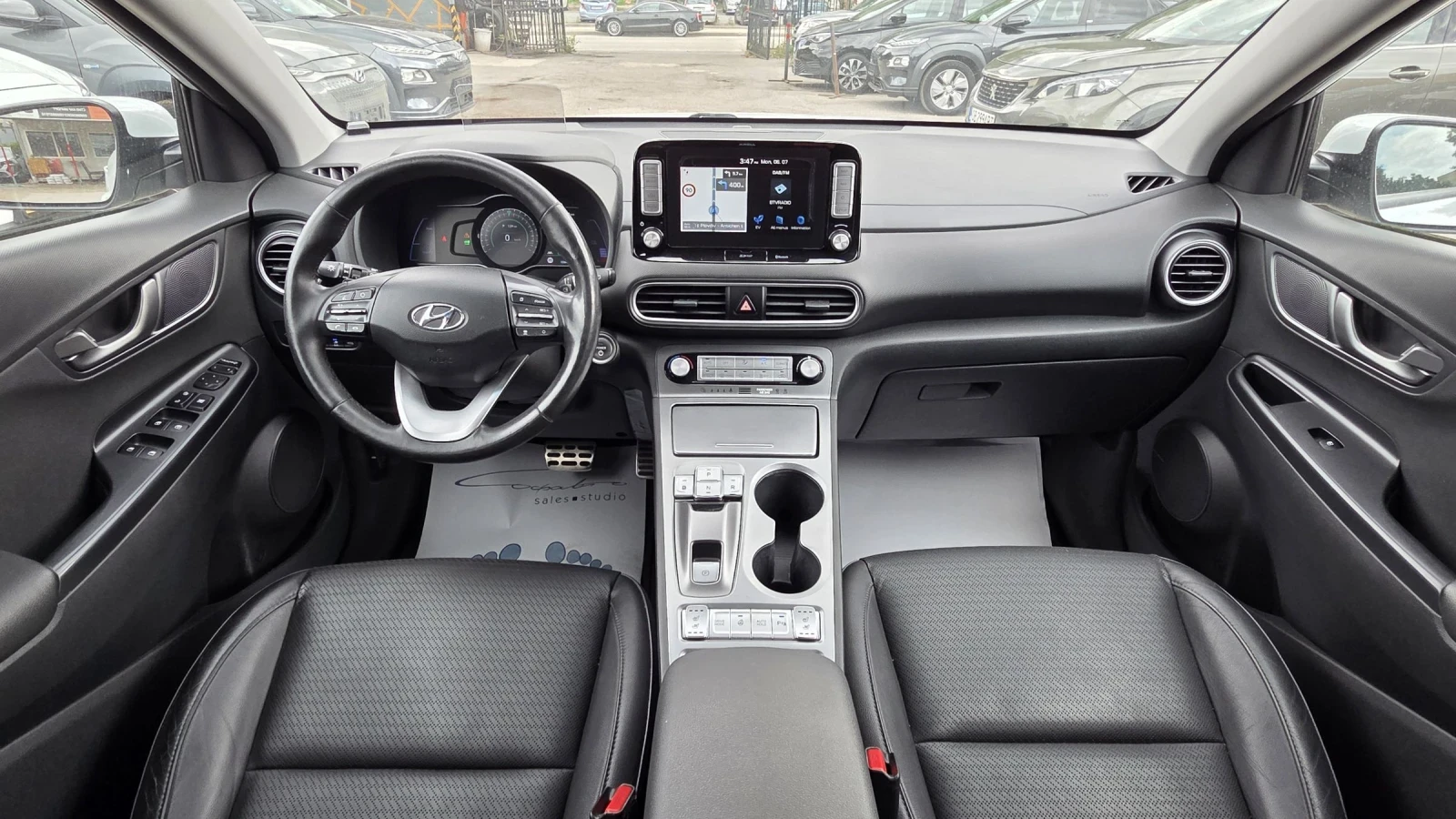 Hyundai Kona SOH 100%/64KWh/Premium, снимка 12 - Автомобили и джипове - 55178400