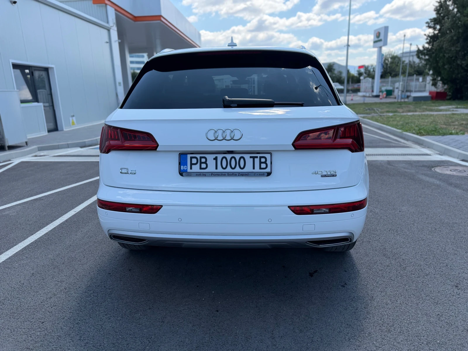 Audi Q5, снимка 5 - Автомобили и джипове - 55692617