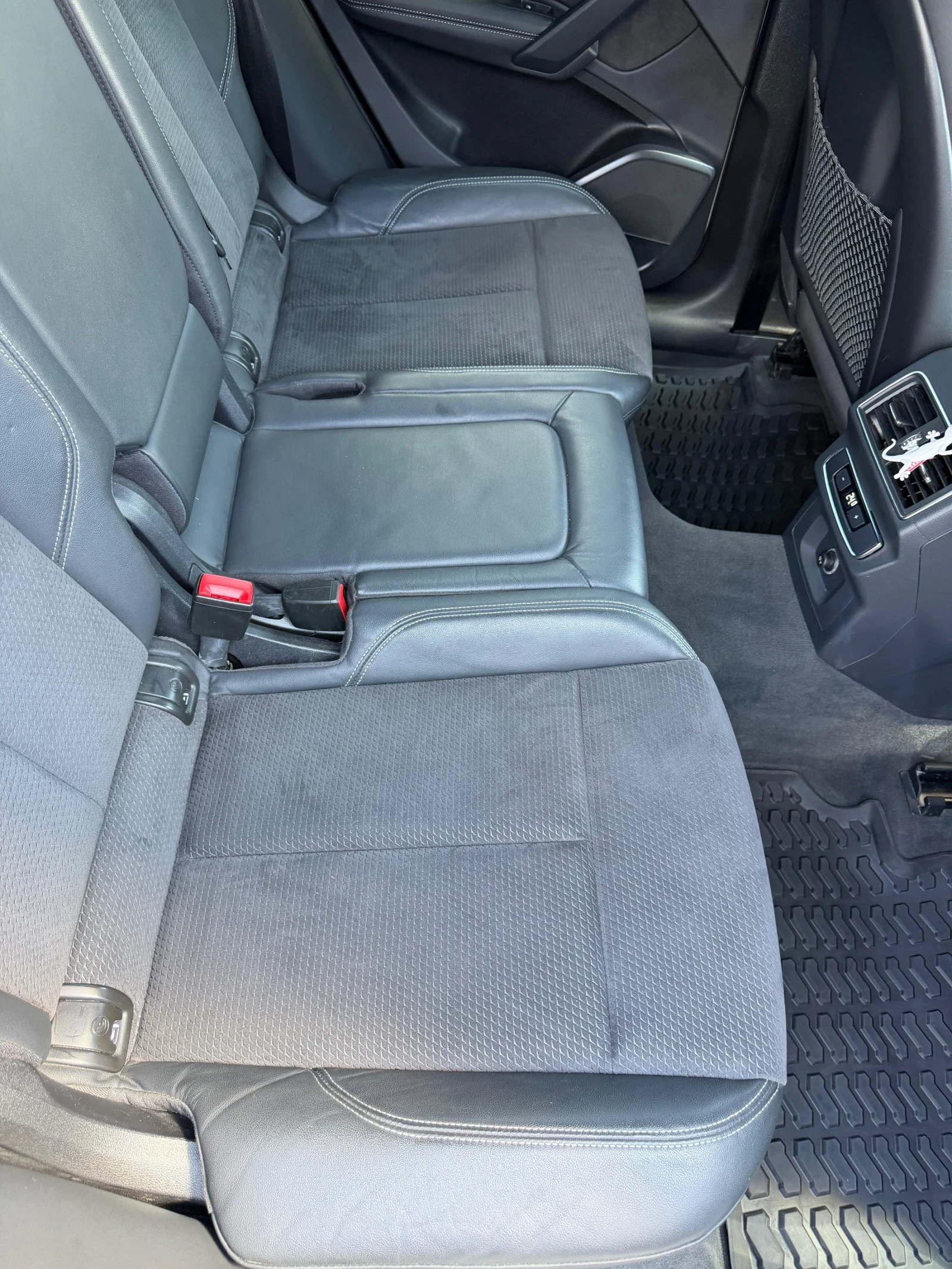 Audi Q5, снимка 7 - Автомобили и джипове - 55692617