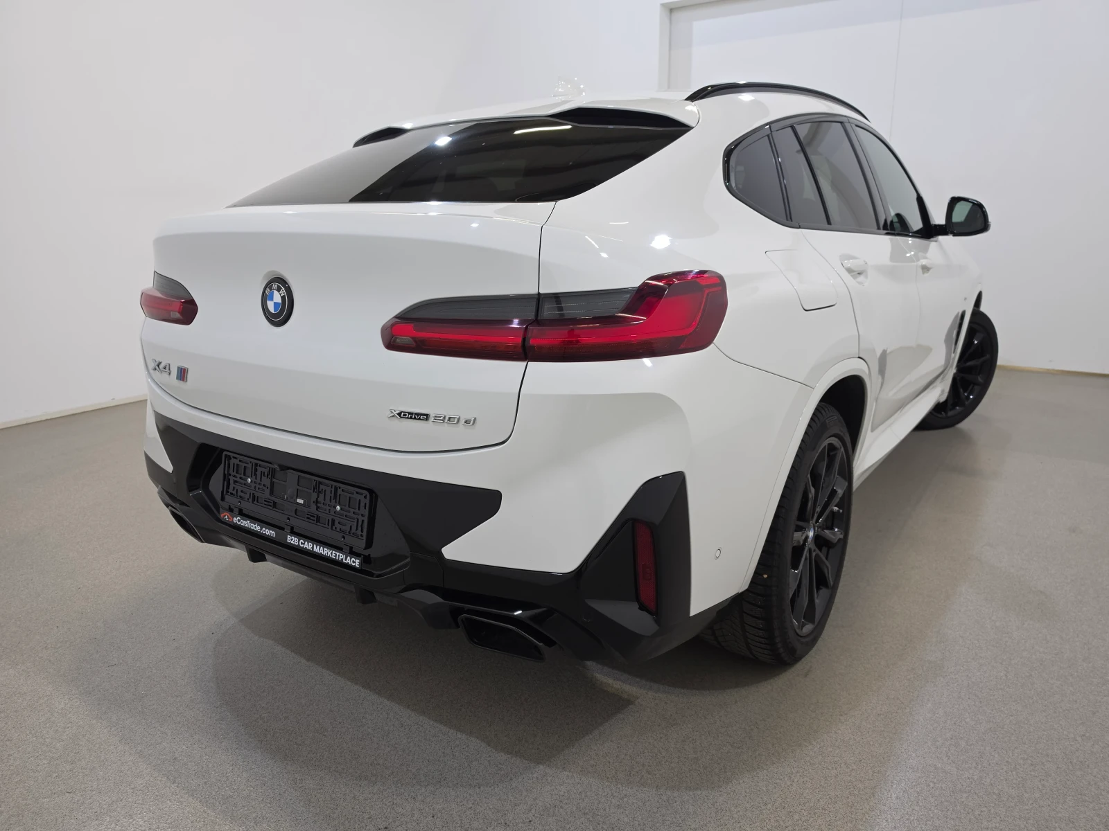BMW X4 xDrive20d Mild-Hybrid M-Sport, снимка 4 - Автомобили и джипове - 55845083
