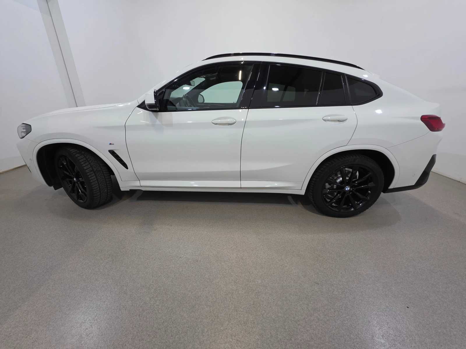 BMW X4 xDrive20d Mild-Hybrid M-Sport, снимка 6 - Автомобили и джипове - 55845083