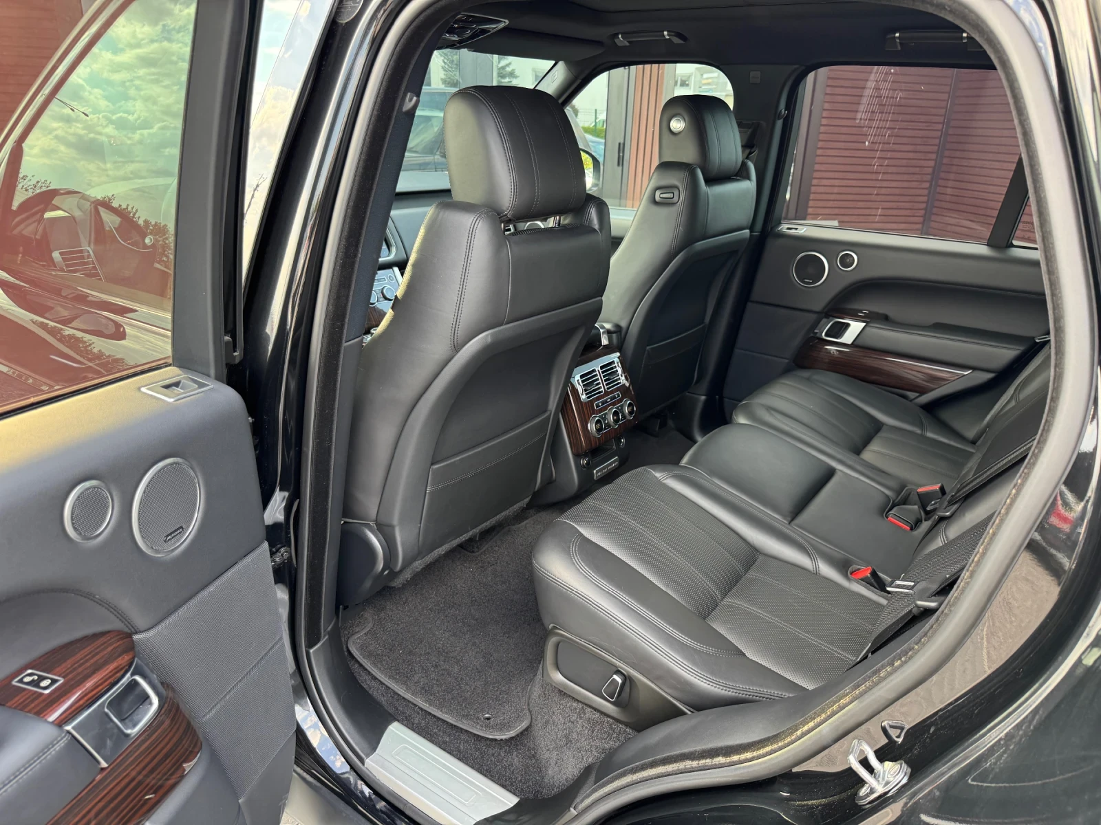 Land Rover Range rover Kayless* Meridian* Navi* Памет* Лизинг 0%, снимка 8 - Автомобили и джипове - 55941530
