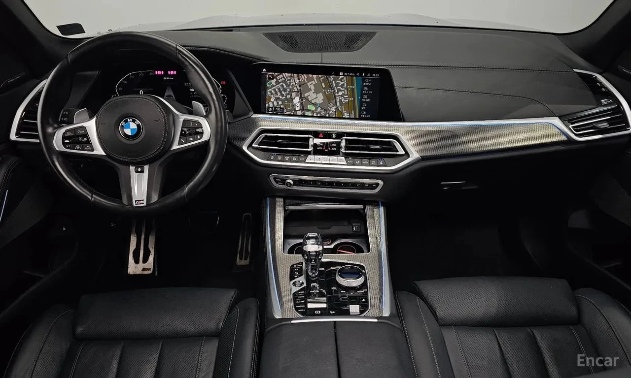 BMW X5 * xDrive 45e M Sport * ЦЕНА ДО БЪЛГАРИЯ* , снимка 7 - Автомобили и джипове - 56103939