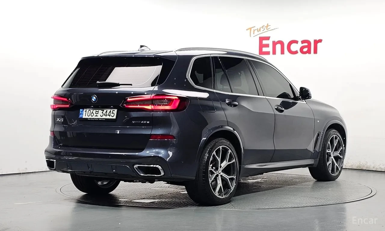 BMW X5 * xDrive 45e M Sport * ЦЕНА ДО БЪЛГАРИЯ* , снимка 2 - Автомобили и джипове - 56103939