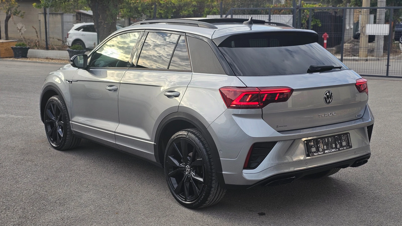 VW T-Roc R-Line 2.0TSi 4�4 7DSG CH-���������� �� ���-������ | Mobile.bg � ����������� 4