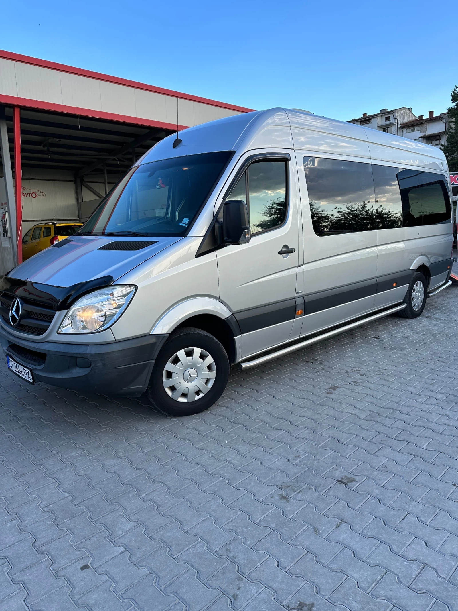 Mercedes-Benz Sprinter 313 Sprinter 313 9 местен 7 gtronic - изображение 10