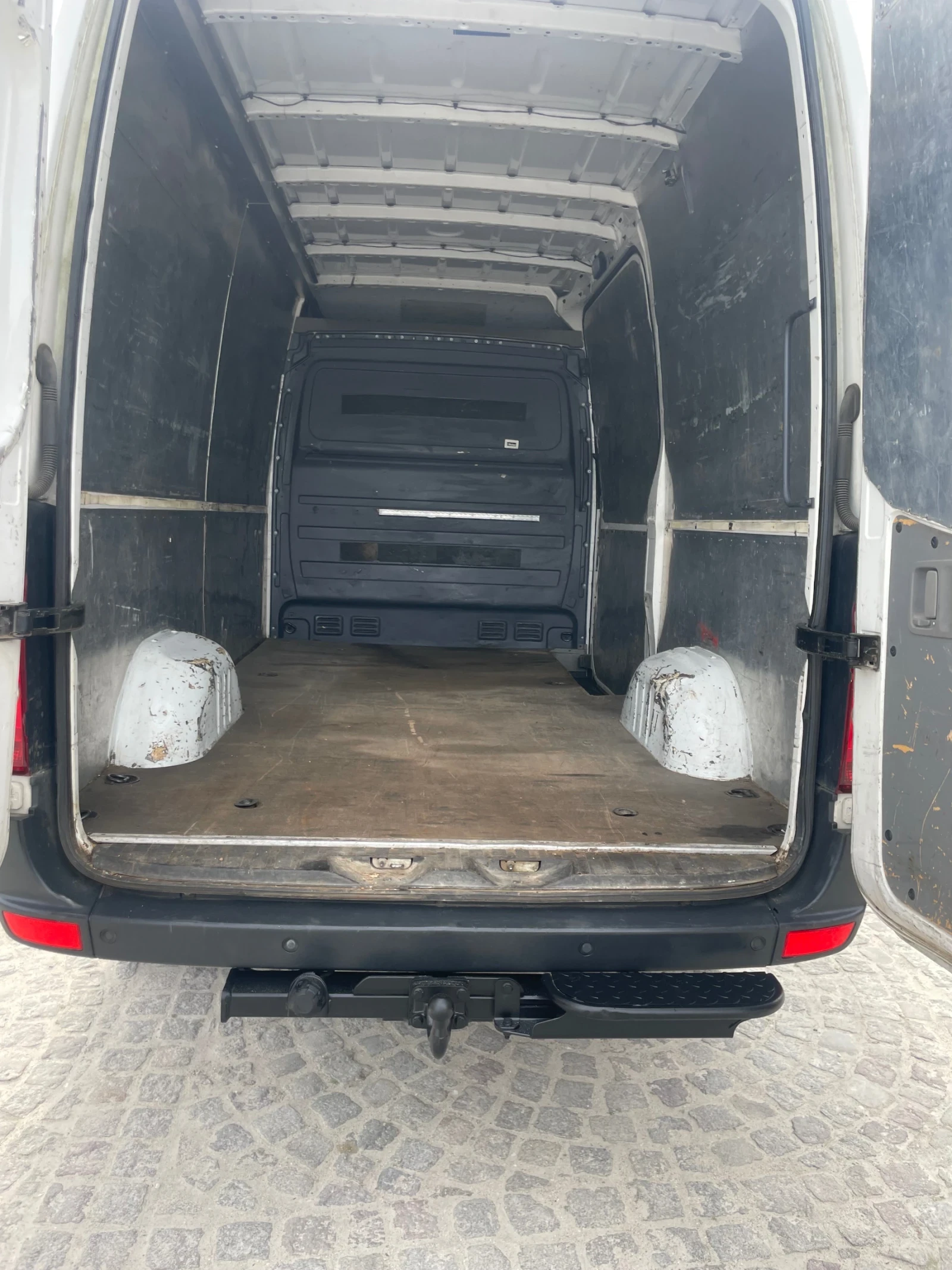 VW Crafter, снимка 12 - Бусове и автобуси - 54127408