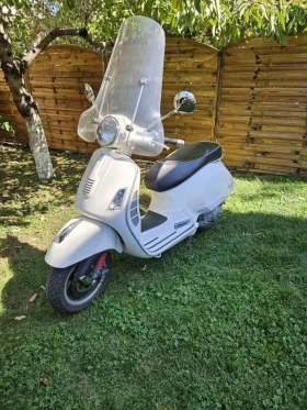     Vespa 300 300 GTS