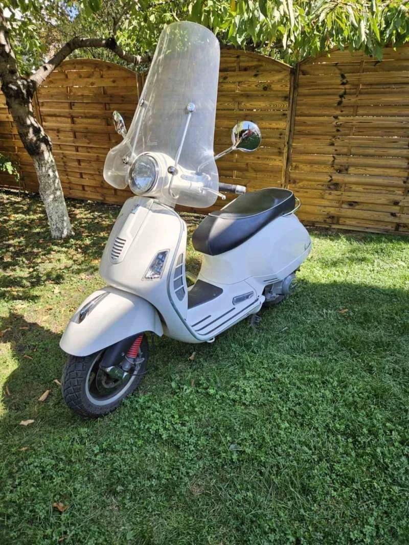 Vespa 300 300 GTS, снимка 1 - Мотоциклети и мототехника - 49507972