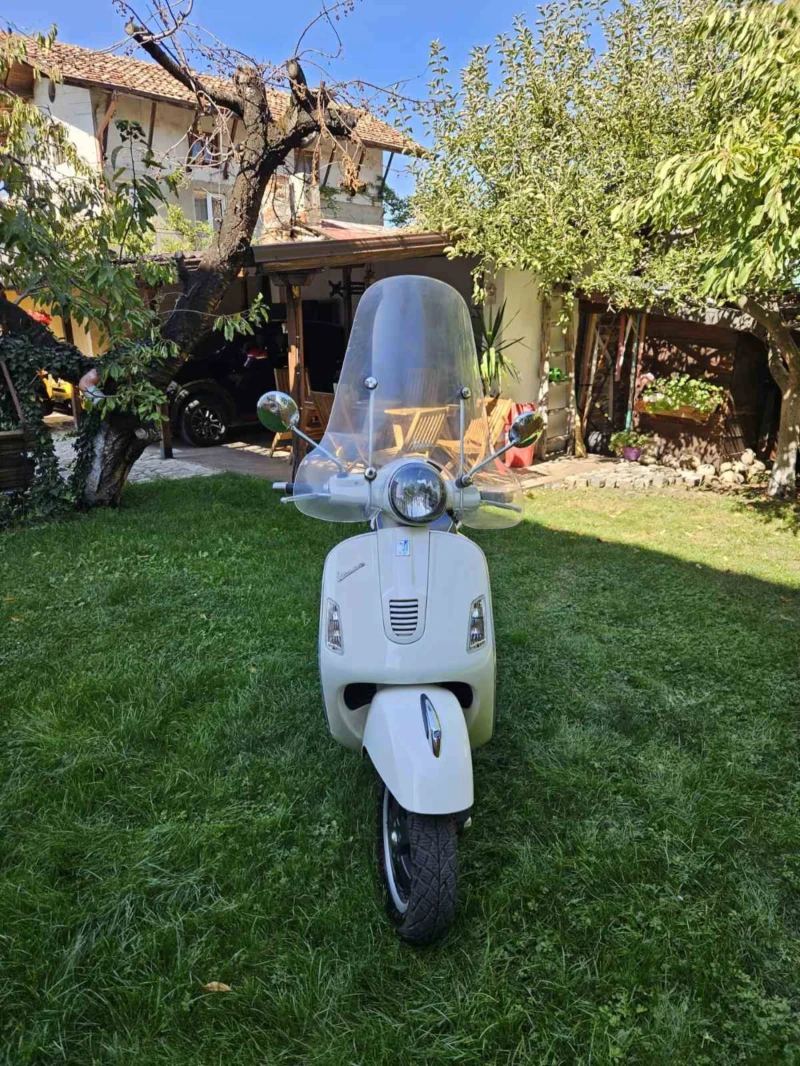 Vespa 300 300 GTS, снимка 9 - Мотоциклети и мототехника - 47385452