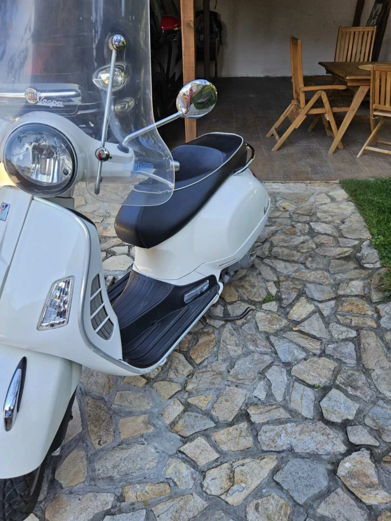 Vespa 300 300 GTS, снимка 15 - Мотоциклети и мототехника - 49507972