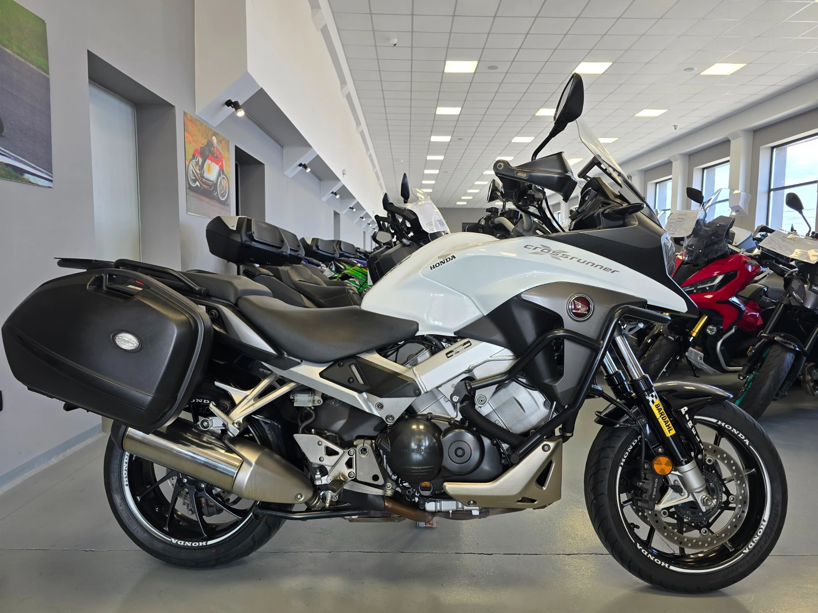 Honda Crossrunner 800ie, ABS-TCS, 2016г. - изображение 2