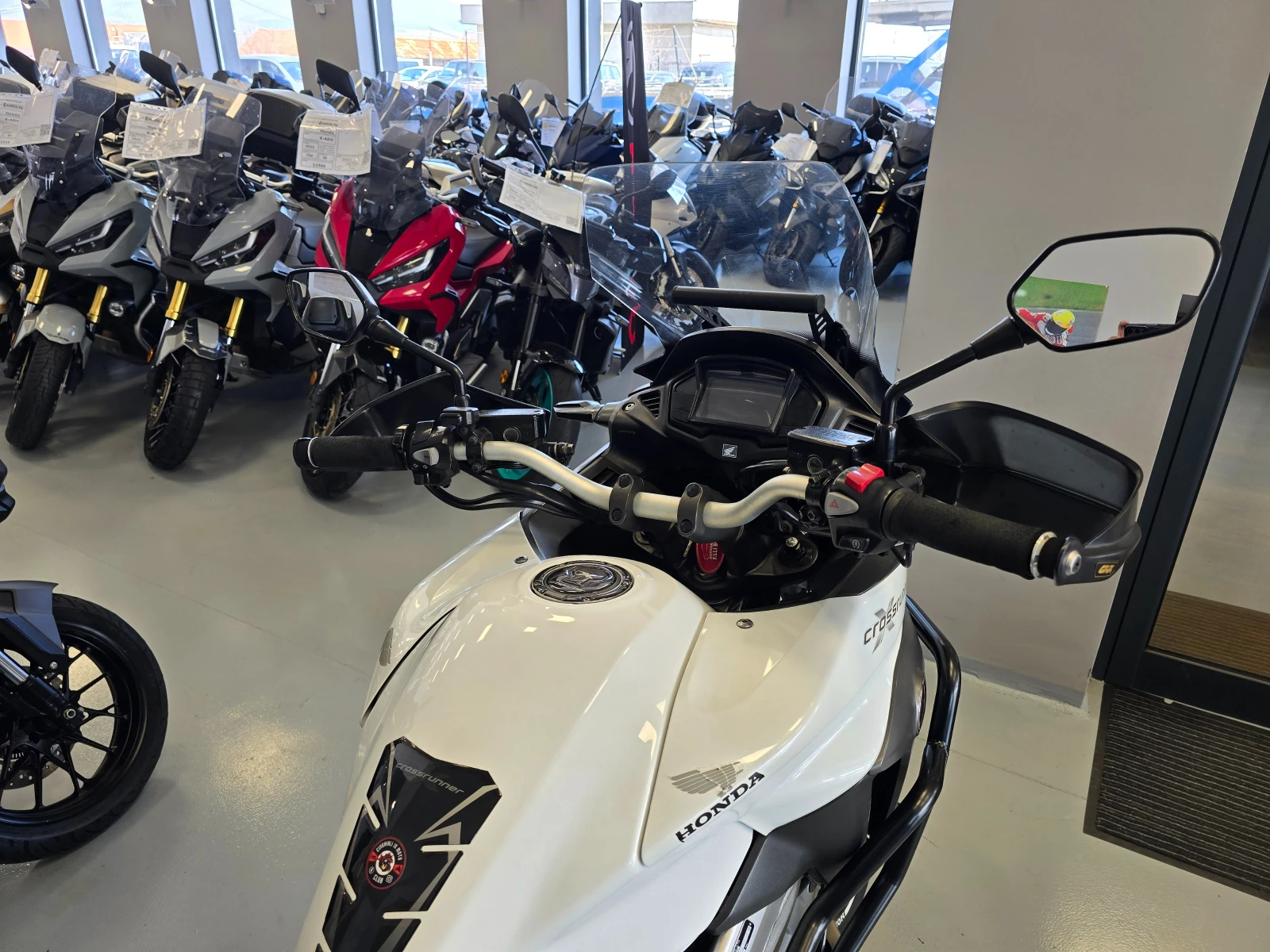 Honda Crossrunner 800ie, ABS-TCS, 2016г., снимка 11 - Мотоциклети и мототехника - 53767595