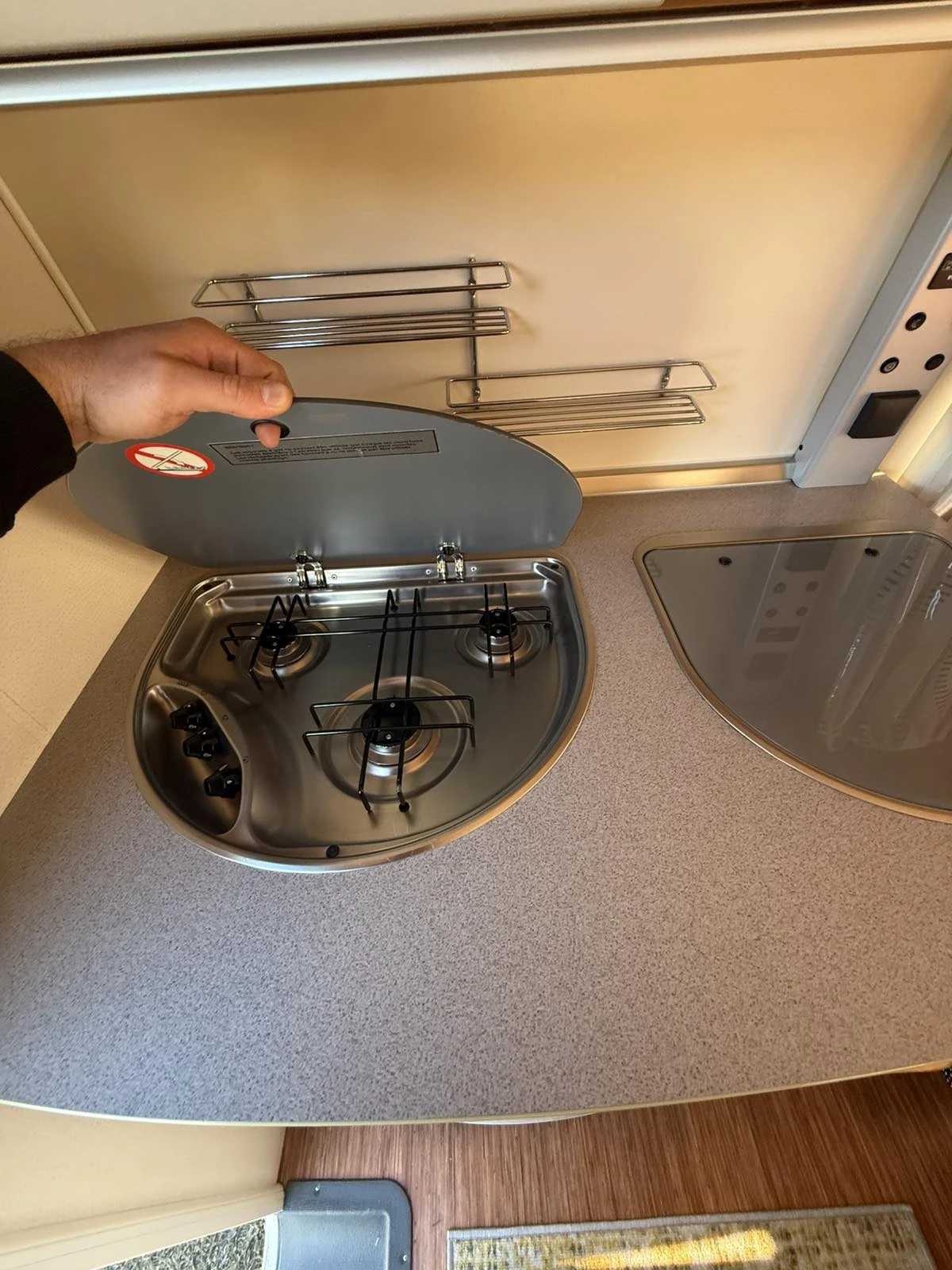 Каравана Fendt SAPHIR-390 (ПРОМОЦИЯ ДО 28.12.25г. - изображение 7