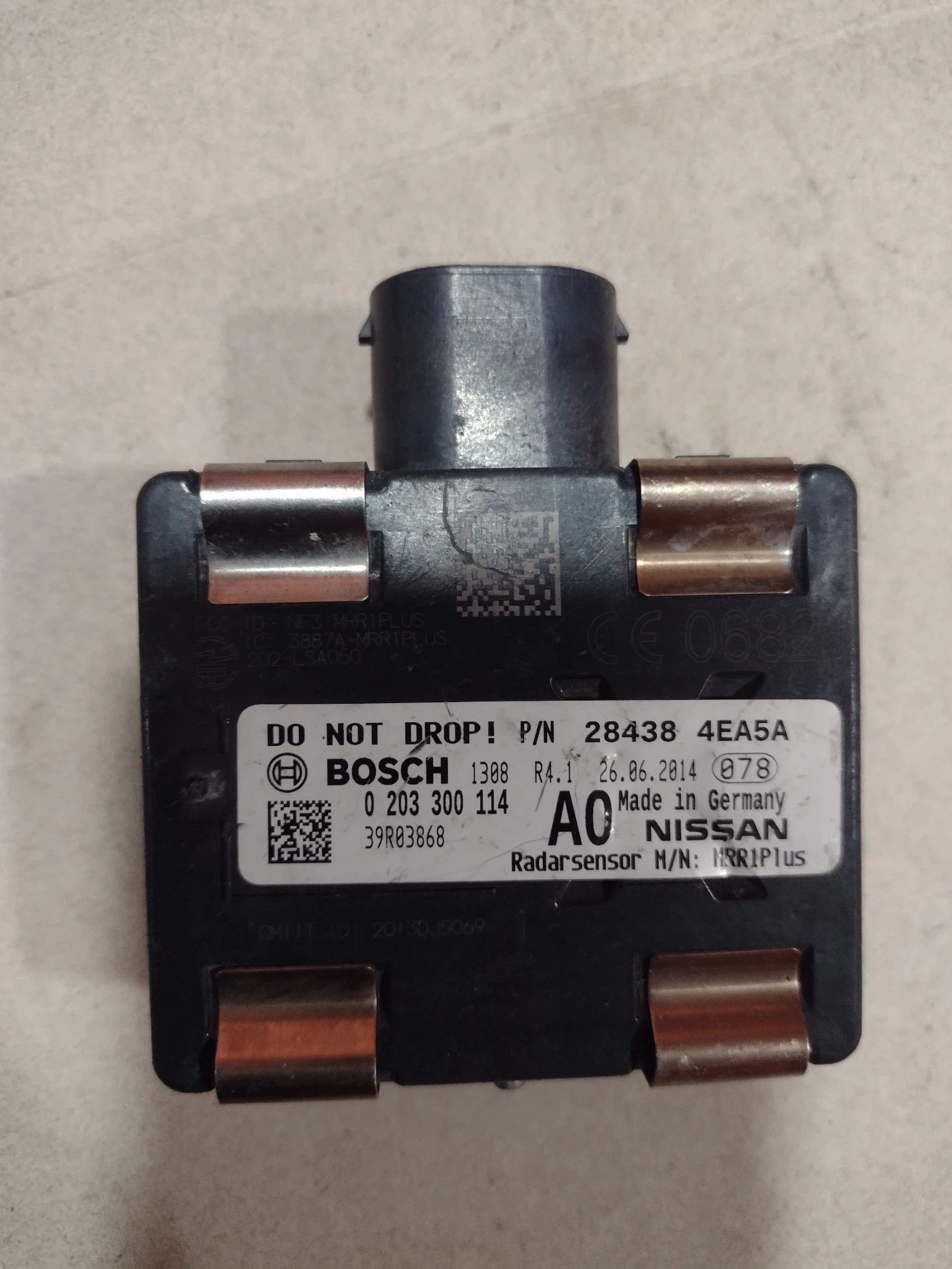 284384EA5A   дистроник / радар сензор  NISSAN QASHQAI  Bosch 0 203 300 114  28438 4EA5A | Mobile.bg — изображение 1