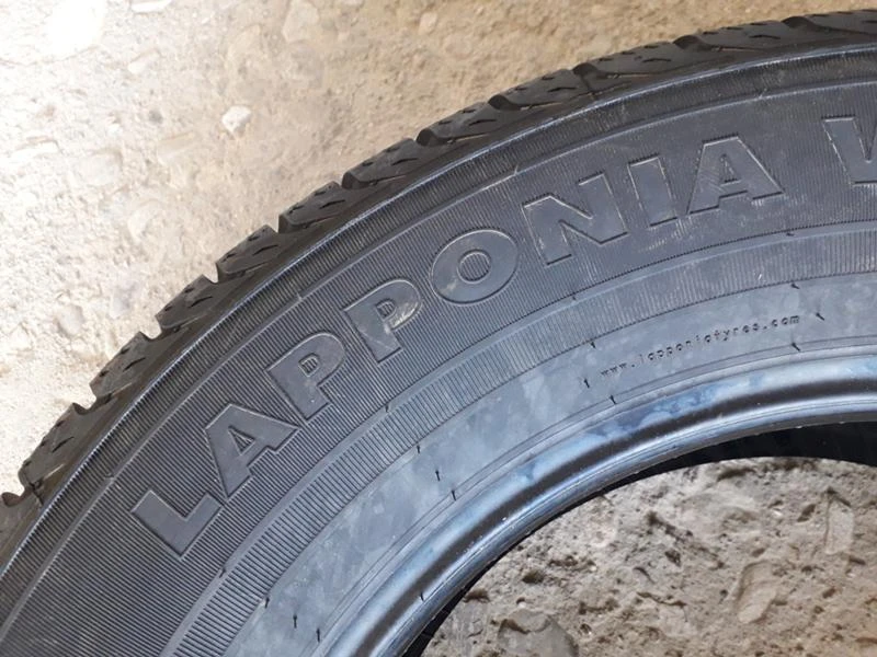 Гуми Зимни 245/65R17, снимка 5 - Гуми и джанти - 45863988