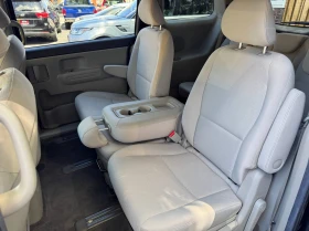 Kia Sedona, снимка 9