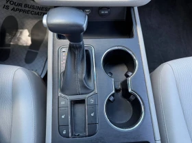 Kia Sedona, снимка 15