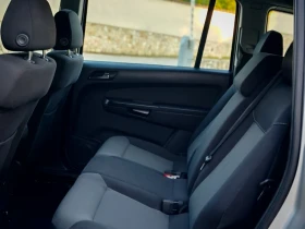 Opel Zafira 1.9CDTI(120)* 6-СКОРОСТИ* 7-МЕСТА* ANDROID* , снимка 15