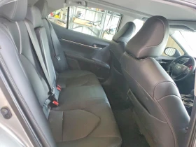 Toyota Camry 2.5l Xse, снимка 10