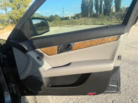 Mercedes-Benz C 220, снимка 12