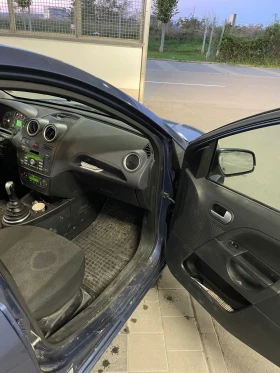 Ford Fiesta 1.6cdti, снимка 2