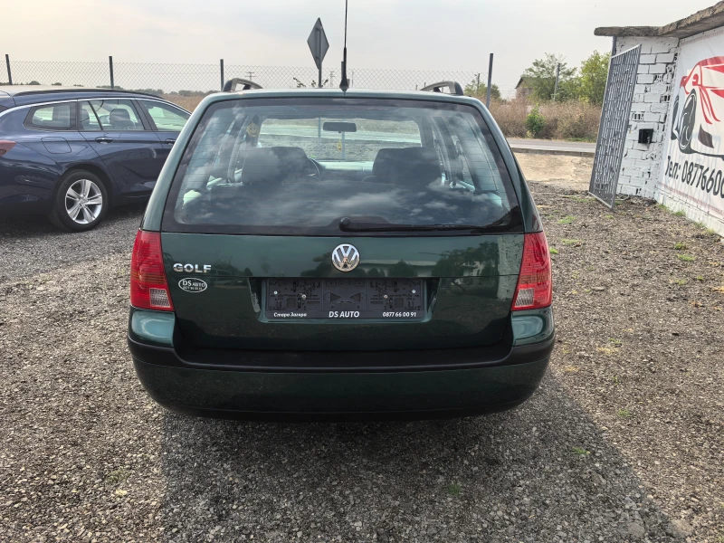 VW Golf 1.6i, снимка 4 - Автомобили и джипове - 47152207