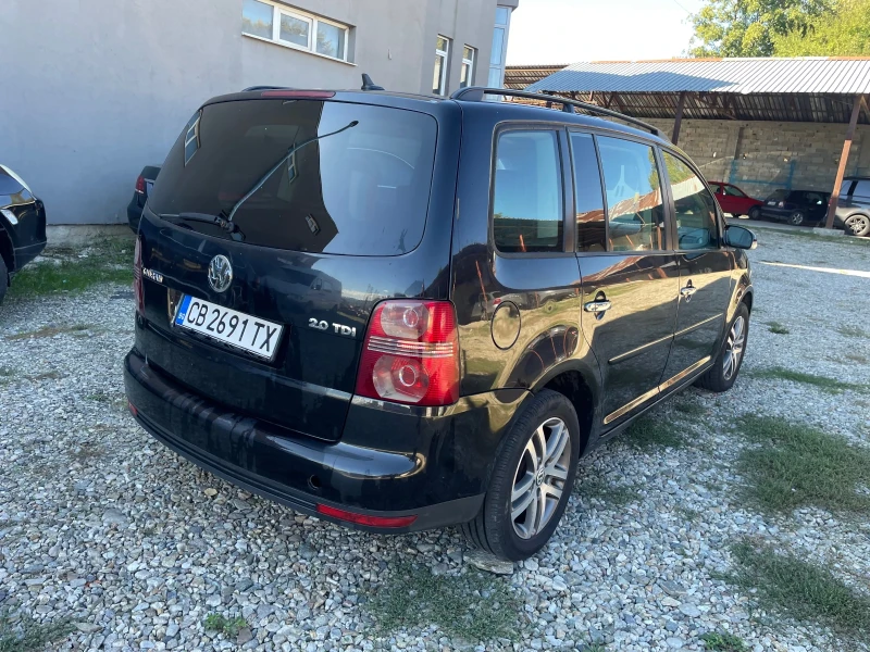 VW Touran, снимка 4 - Автомобили и джипове - 47406408