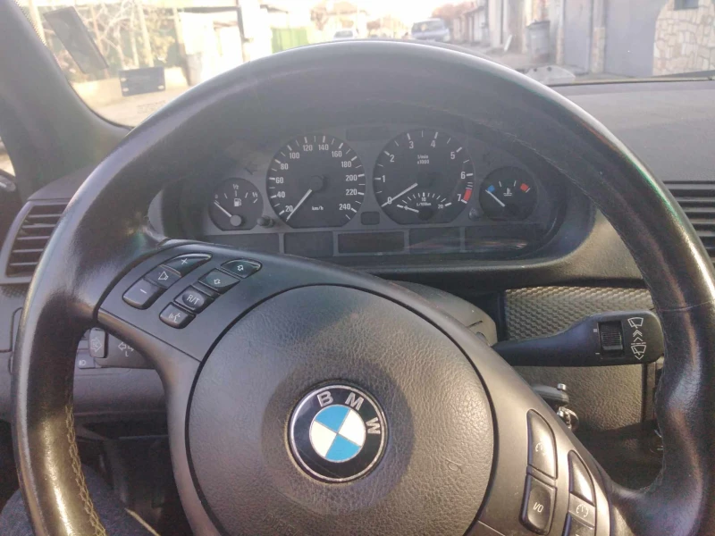 BMW 316, снимка 14 - Автомобили и джипове - 48040029