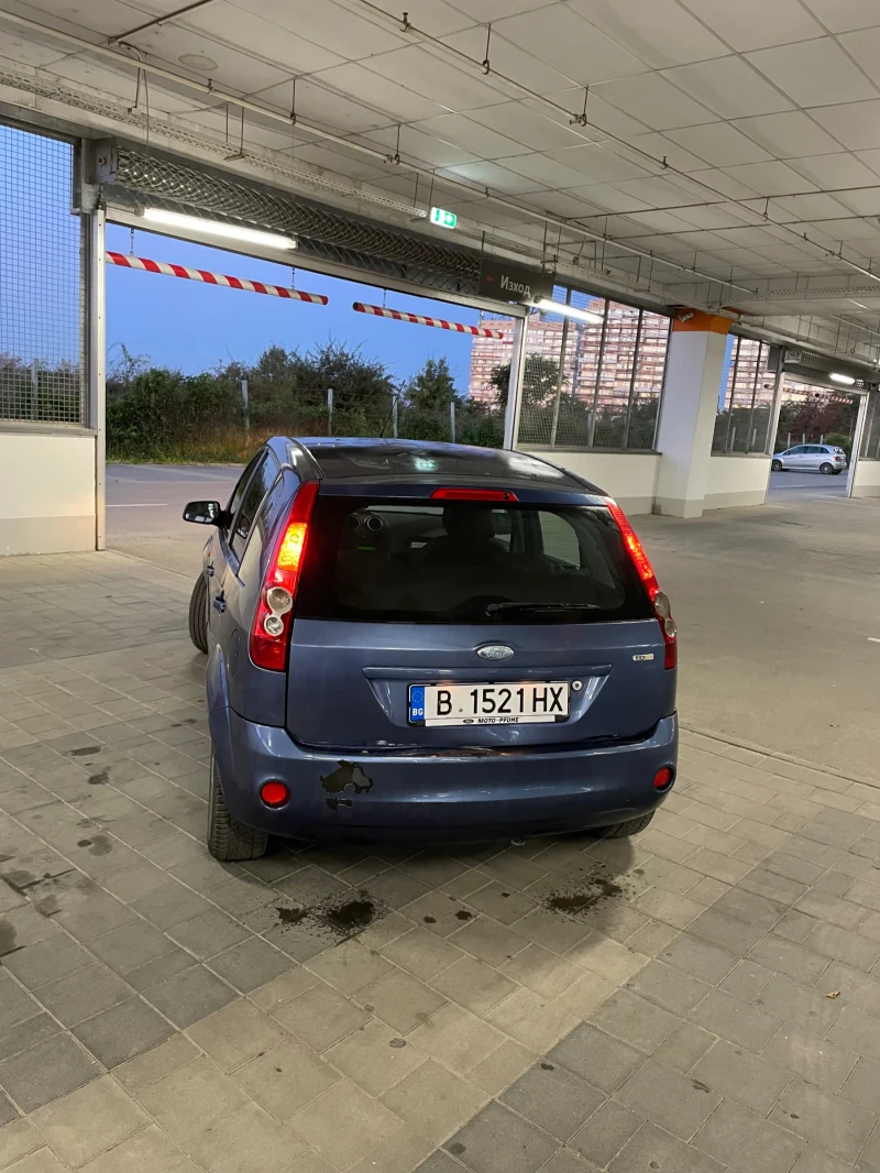 Ford Fiesta 1.6cdti, снимка 5 - Автомобили и джипове - 48341564