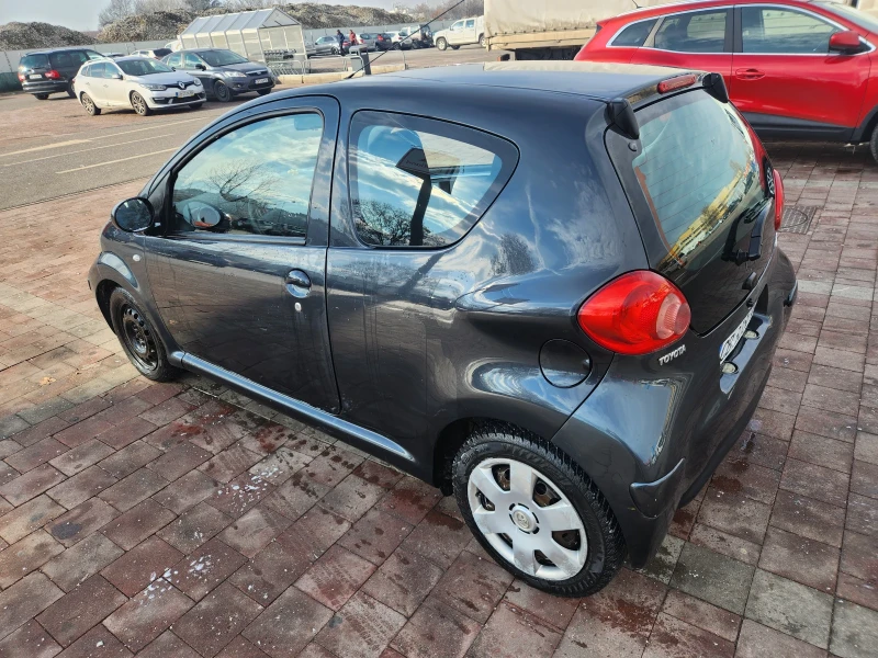 Toyota Aygo, снимка 4 - Автомобили и джипове - 48535439