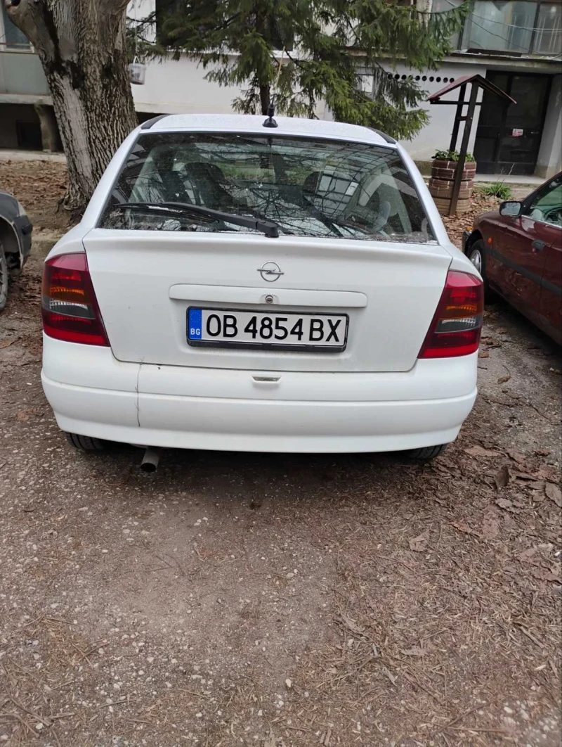 Opel Astra 1.7, снимка 3 - Автомобили и джипове - 48722482