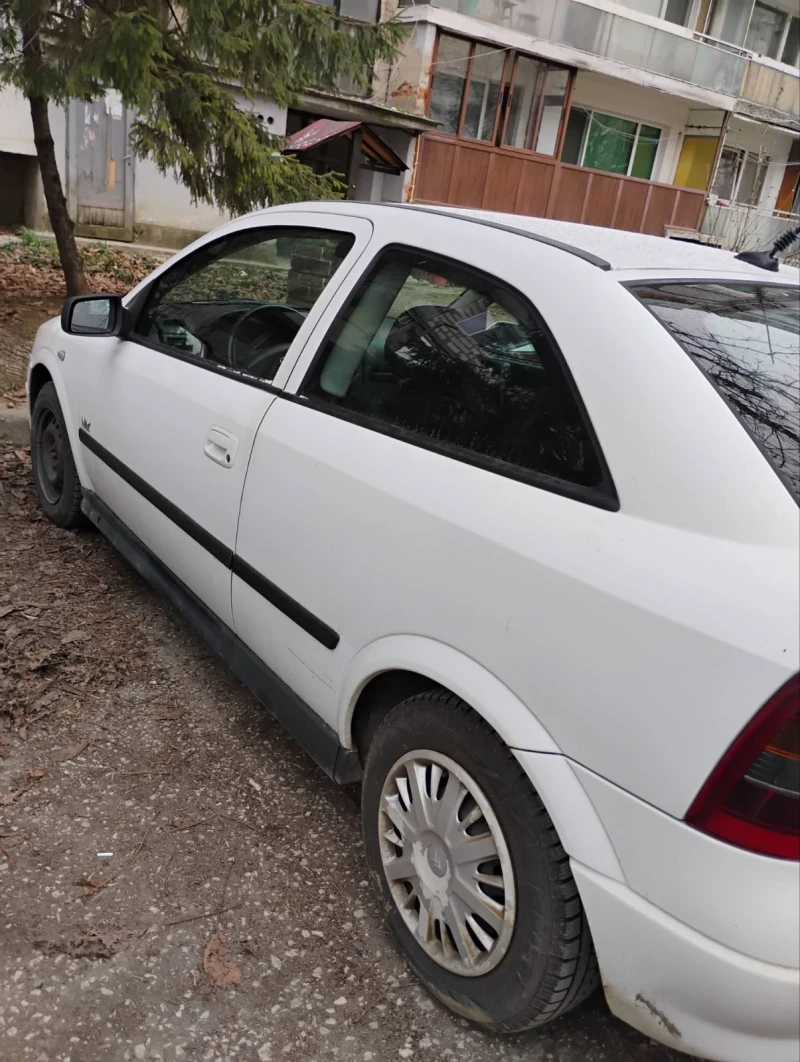 Opel Astra 1.7, снимка 4 - Автомобили и джипове - 48722482